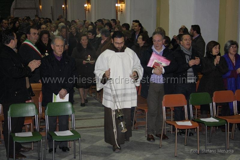 Immagine 037.jpg - 10 Gennaio 2010 - Celebrazione Eucaristica presieduta da frà Gimmi Palminteri, nel giorno del centenario della Fondazione.